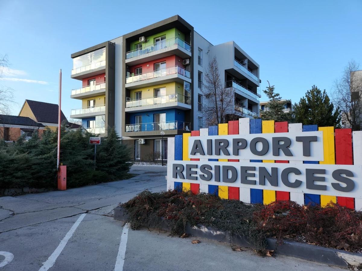 Airport Apartment オトペニ エクステリア 写真